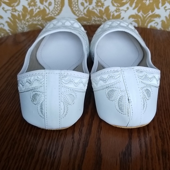 Embroidered White Flats - Picture 3 of 6